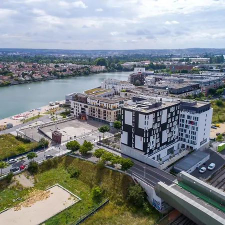 Le Roi Aparthotel