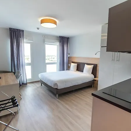 Aparthotel Le Roi 3*