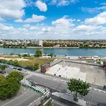 - Aparthotel Choisy-le-Roi