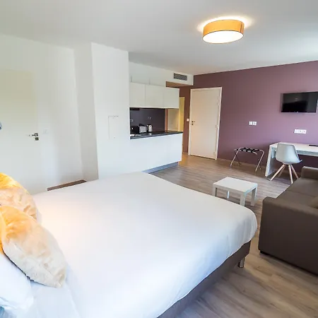 - Apart-hotel 3*
