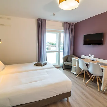 - Apart-hotel Choisy-le-Roi