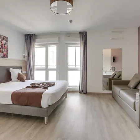 - Apart-hotel Choisy-le-Roi