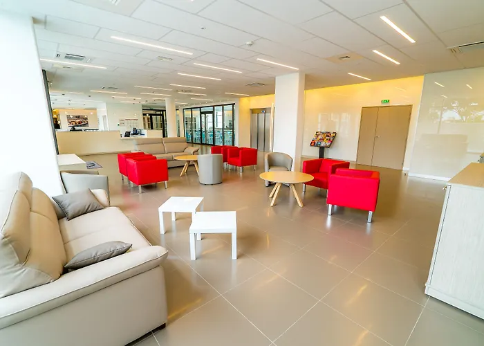 - 公寓式酒店 3*