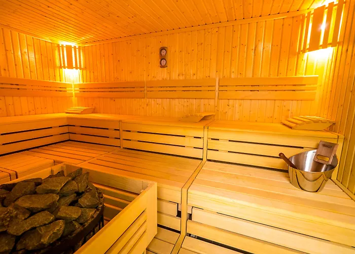 - 3* 舒瓦西勒鲁瓦